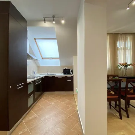 Downtown Gozsdu Vibe Apartamento *